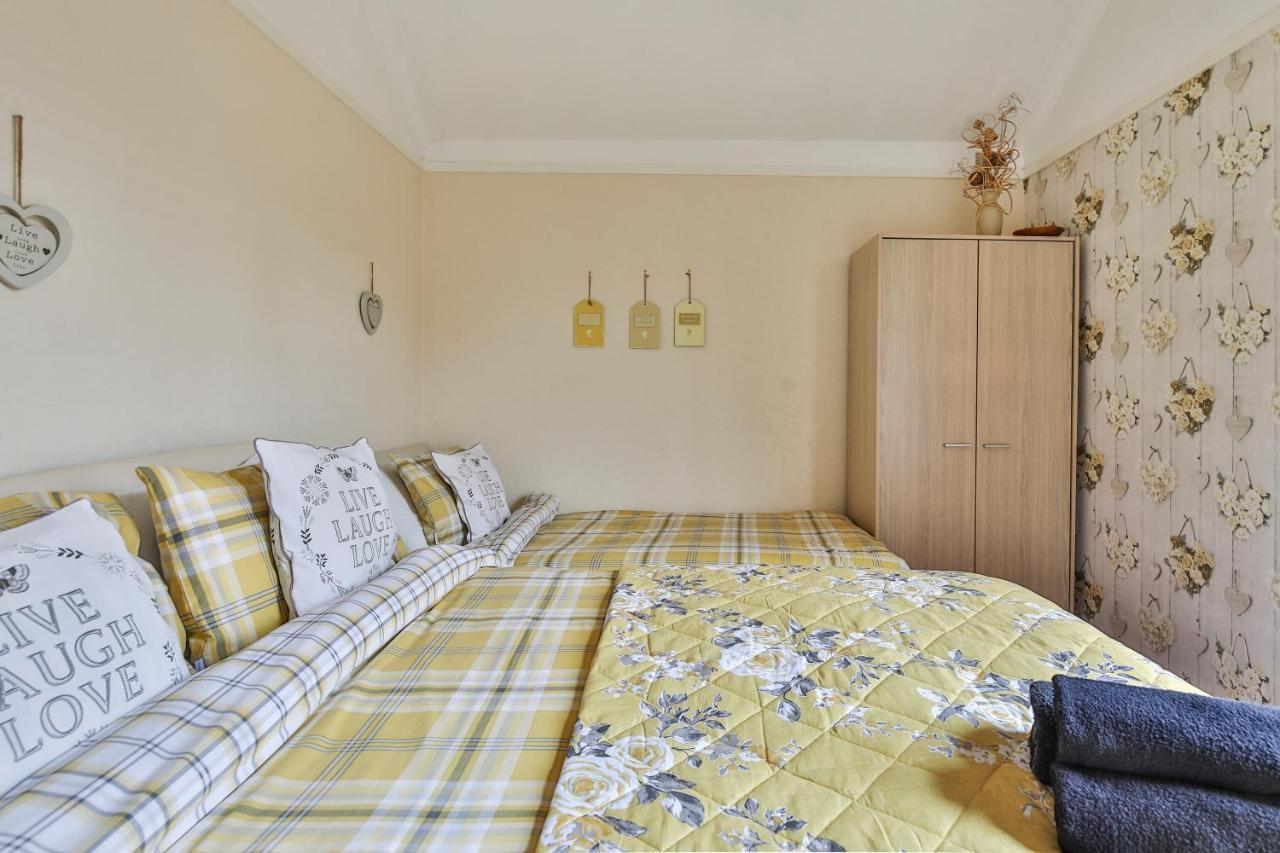 Chomley Holiday Flats Scarborough Ngoại thất bức ảnh